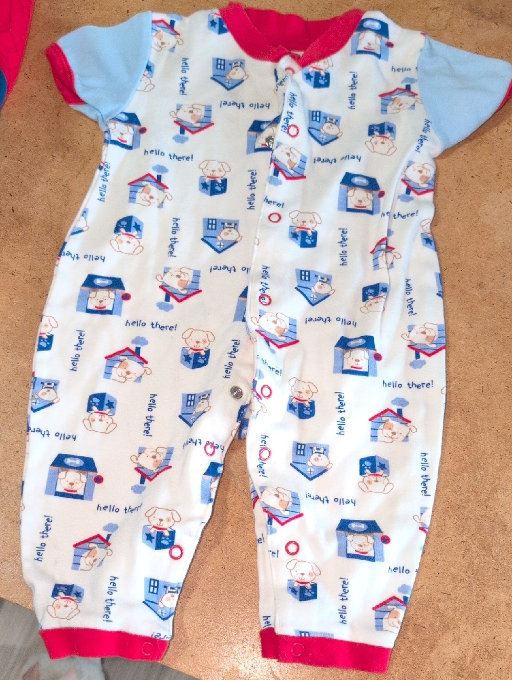 ❤️‍🔥10/$10❤️‍🔥 Baby Boys Bon Bebe Button Puppy Footless Sleeper Size 6-9M